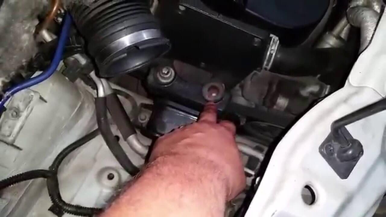 coxim do motor quebrado sintomas calço do motor quebrado o que acontece coxim do motor preço o que causa quebra do coxim do motor coxim do motor vazando óleo coxim do motor quando trocar coxim do motor dianteiro onde fica o coxim do motor